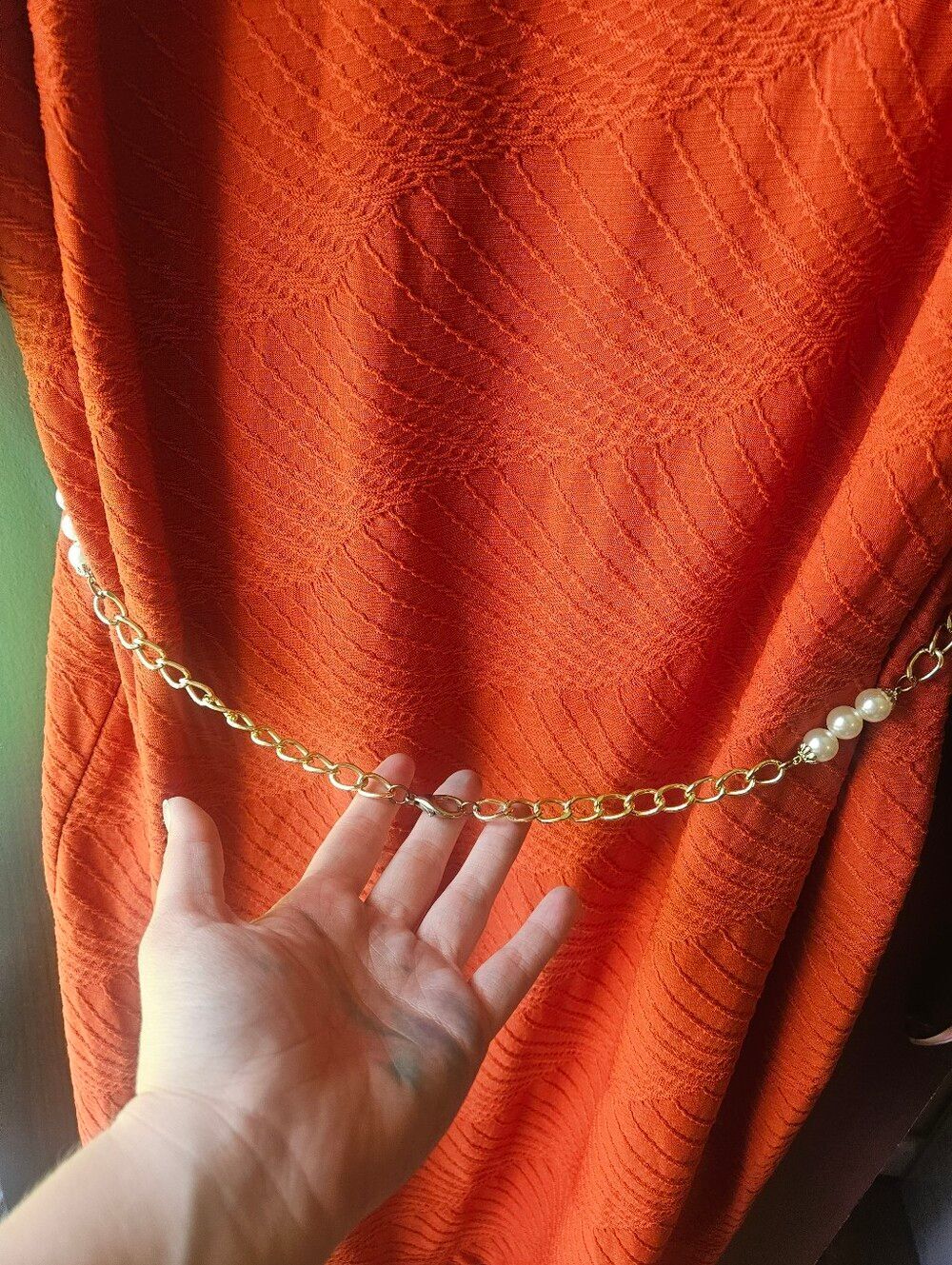 Dressbarn Orange Textured Dress with Chain Belt Size 20 - Picture 2 of 6